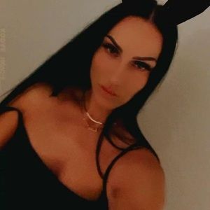 Meet your Posher, Sarah-maude